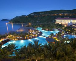 NHA TRANG: VINPEARL LAND - ĐẢO KHỈ